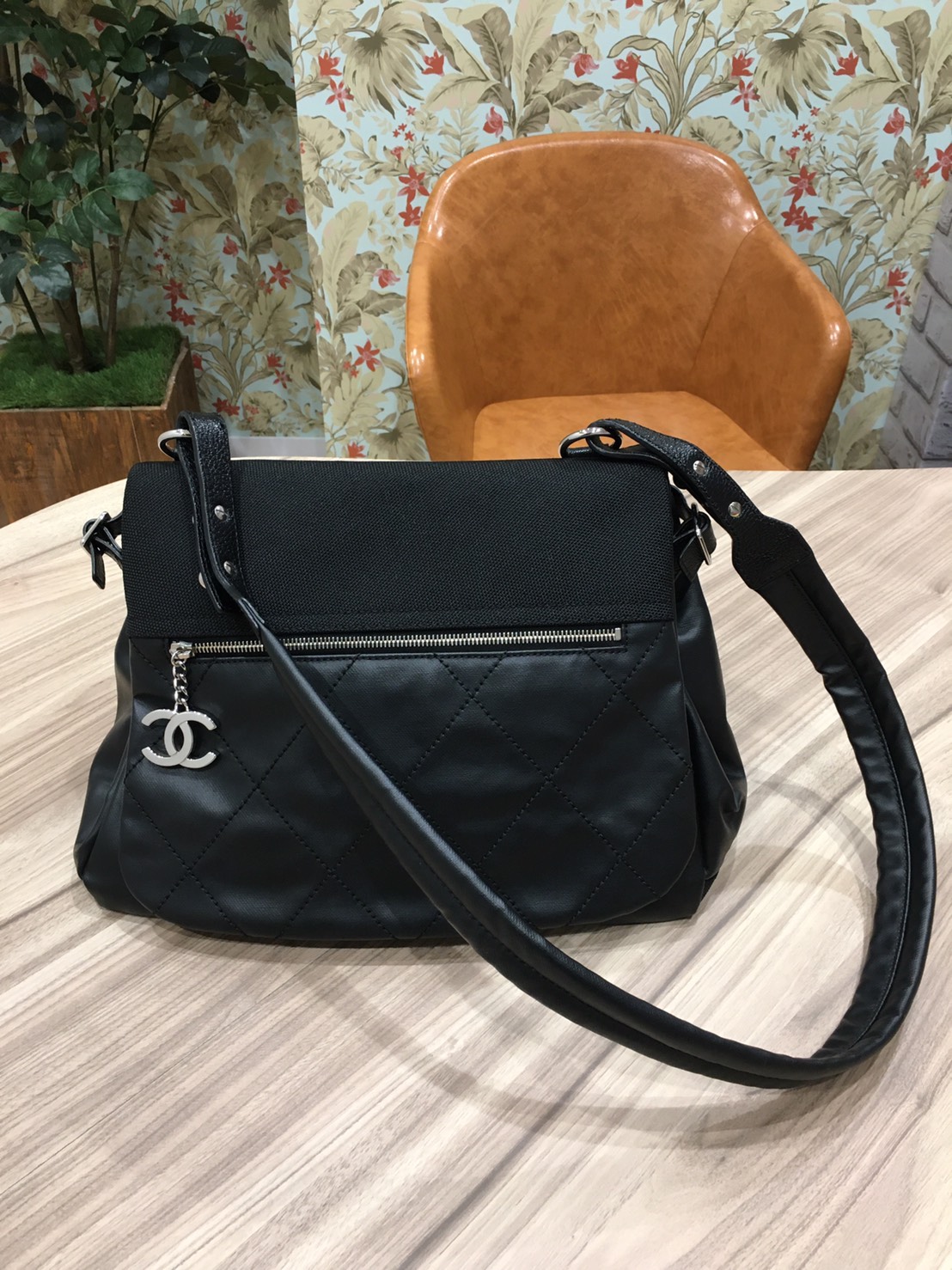 シャネル CHANEL パリビアリッツ ワンショルダーバッグ ココマーク 黒